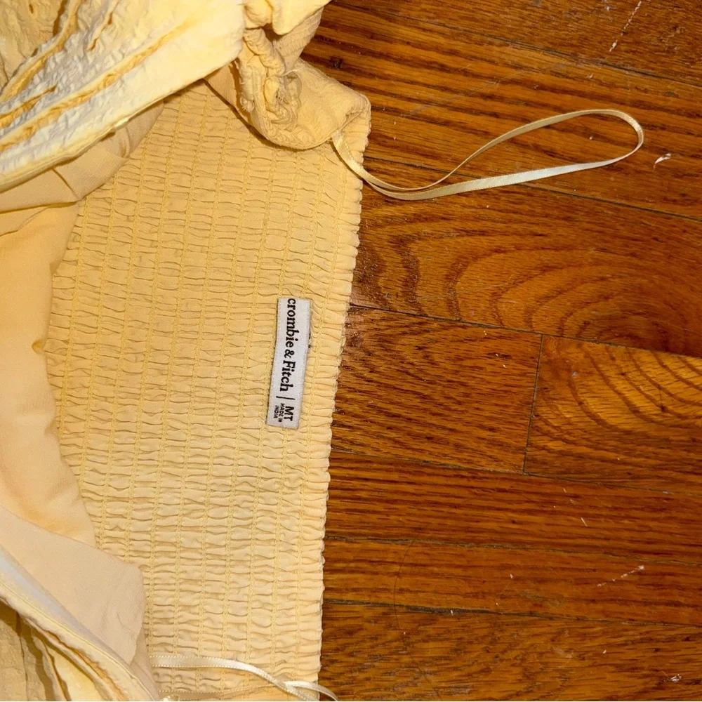 Yellow Abercrombie Emerson Off-Shoulder Dress - Picture 5 of 6
